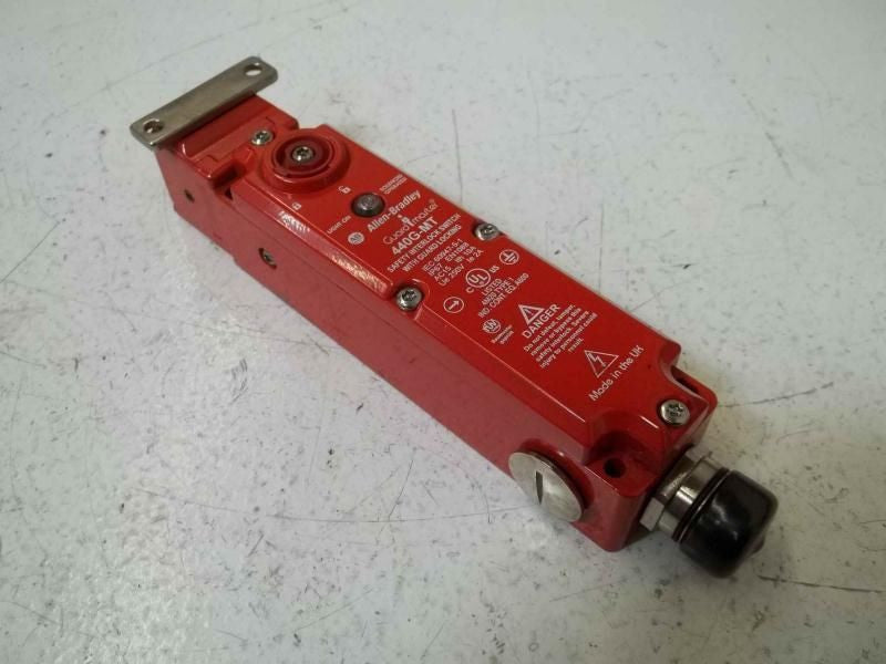 ALLEN BRADLEY 440G-MT47075 SER.A *USED*