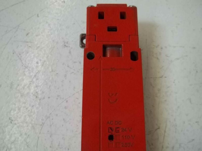 ALLEN BRADLEY 440G-MT47075 SER.A *USED*