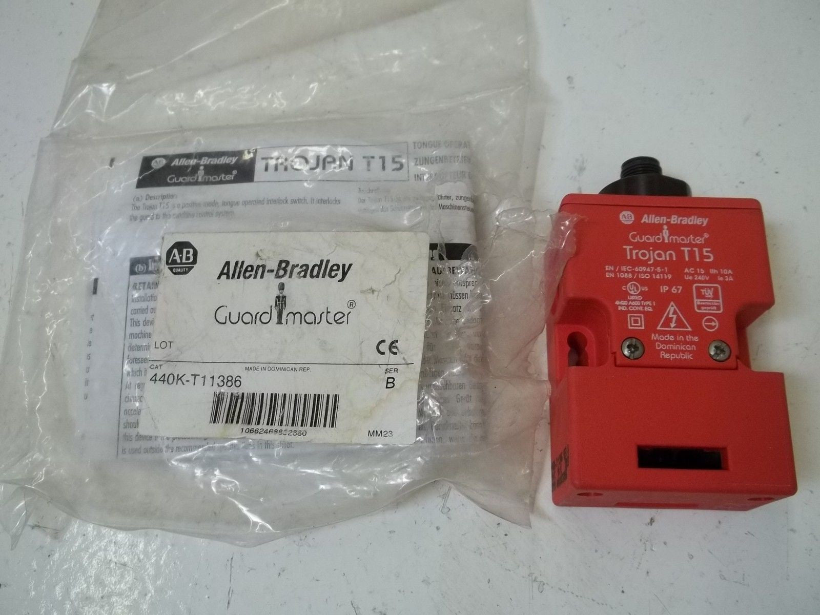 ALLEN BRADLEY 440K-T113685 SER.B *USED*