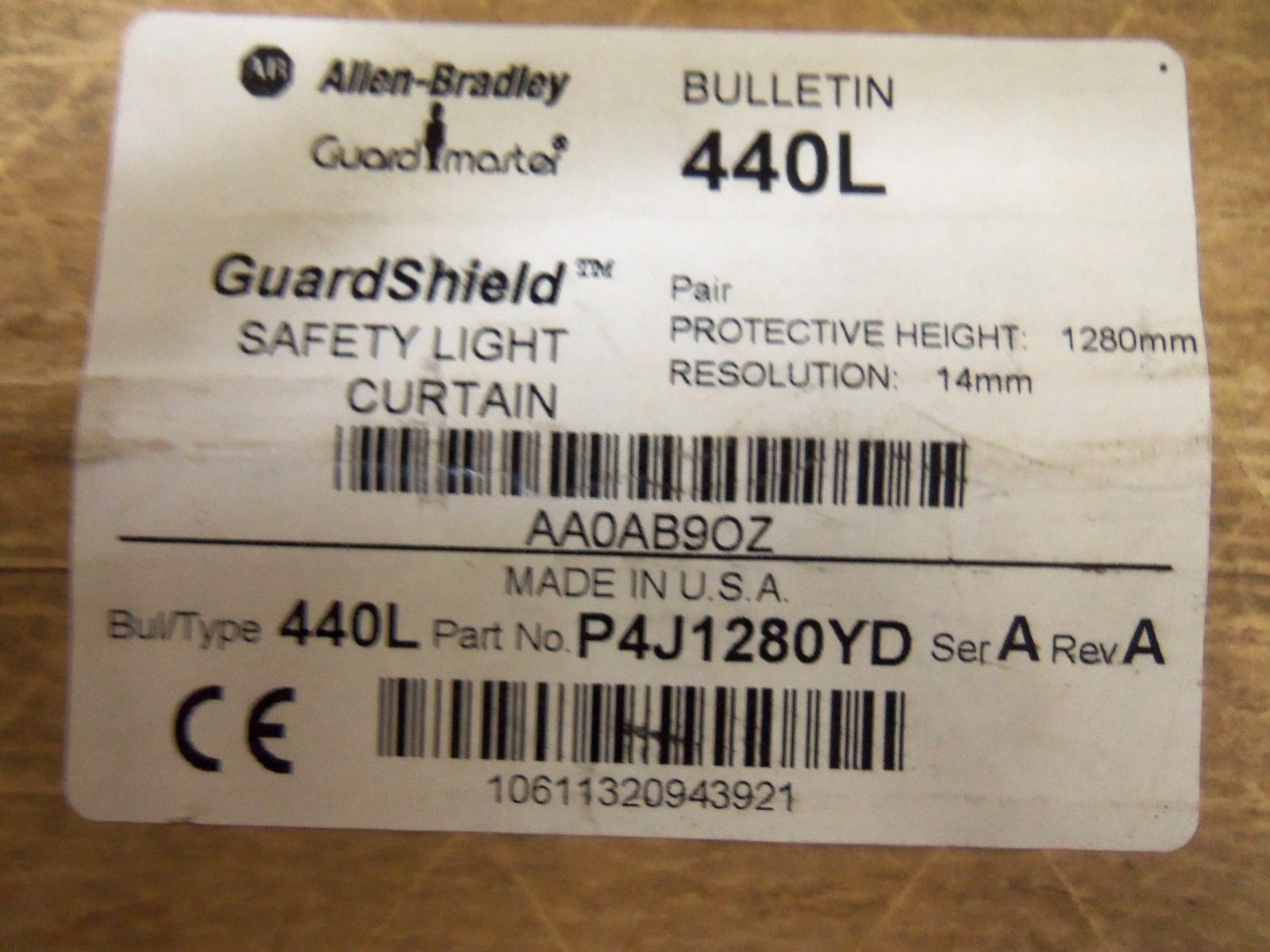 Allen Bradley 440LP4J1280YD NSFP * GENUINE * 440L P4J1280YD