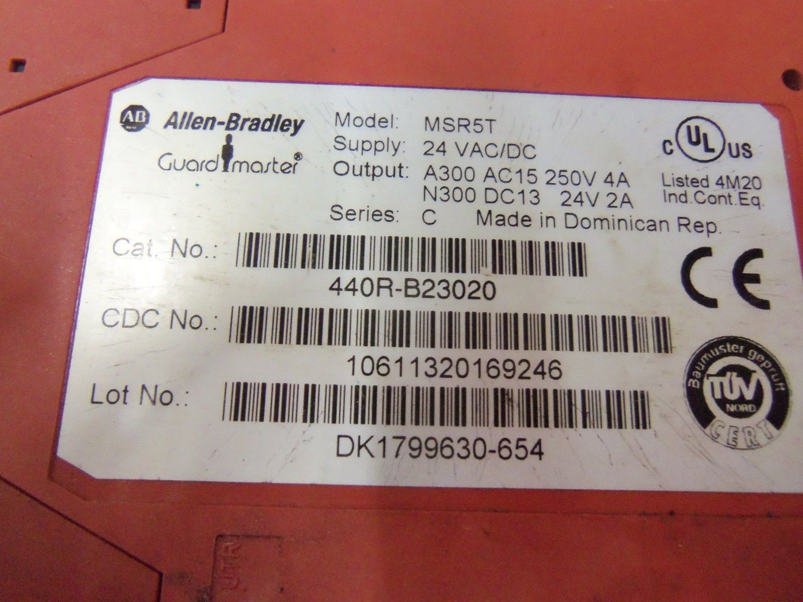 ALLEN BRADLEY 440R-B23020 SERIES C *USED*