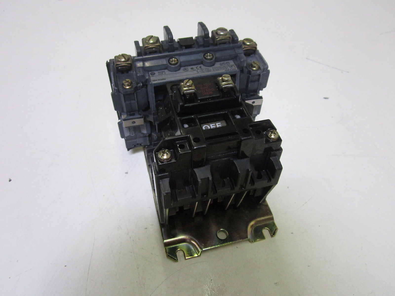 ALLEN BRADLEY 500-A0D950 SER. B *NEW NO BOX*