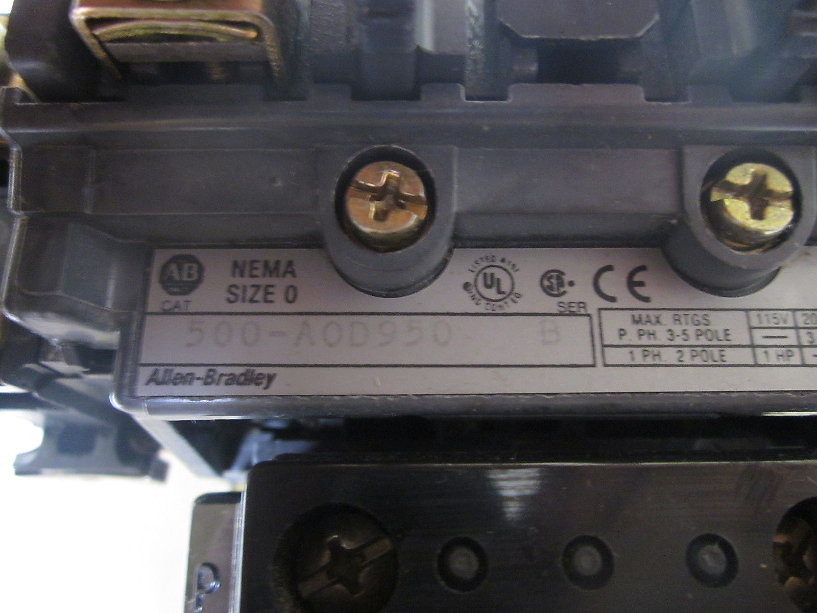 ALLEN BRADLEY 500-A0D950 SER. B *NEW NO BOX*