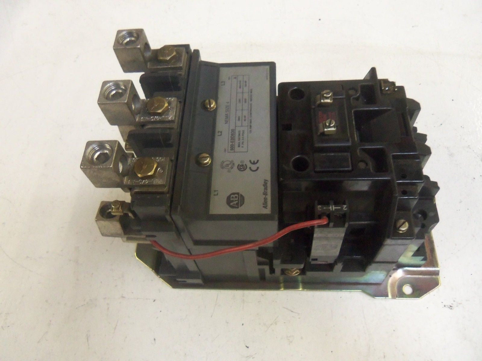 ALLEN BRADLEY 500-E0D930 SERIES A *USED*