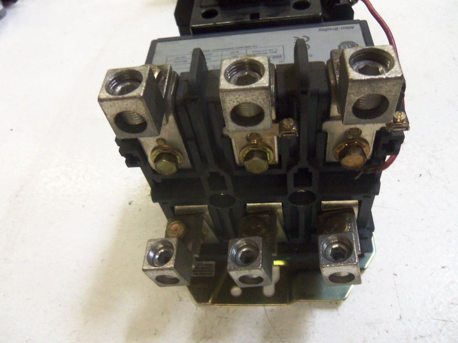 ALLEN BRADLEY 500-E0D930 SERIES A *USED*