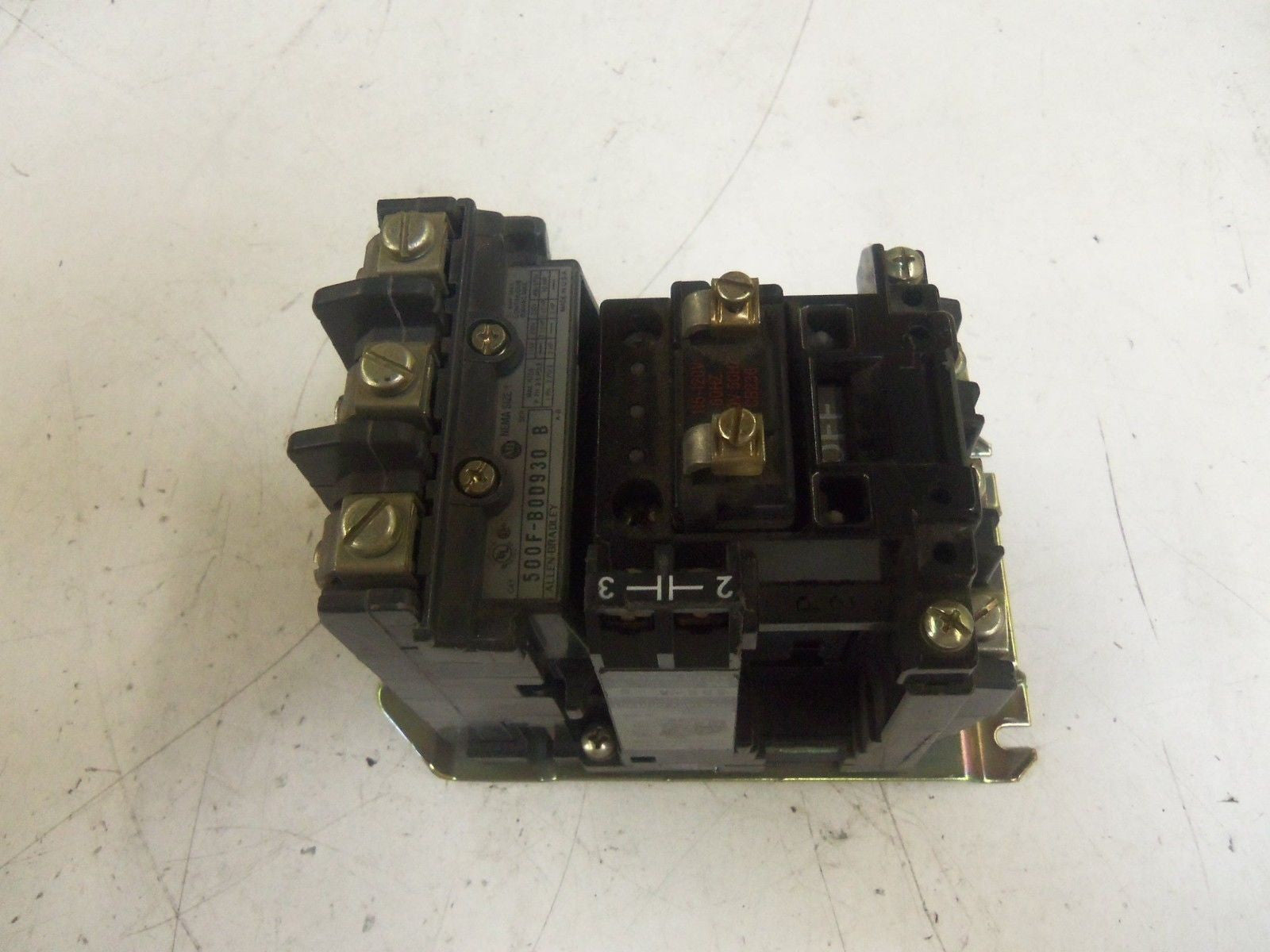 ALLEN BRADLEY NEMA SIZE 1 500F-BOD930 SER. B CONTACTOR *NEW NO BOX*