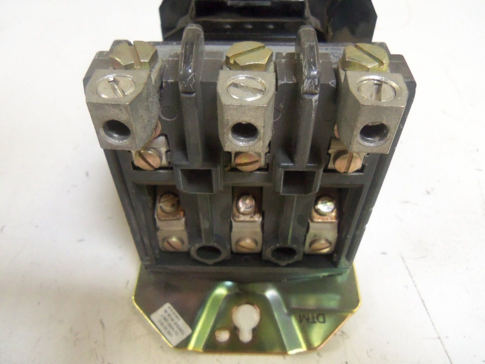 ALLEN BRADLEY 500F-COD930 SER. B STARTER CONTACTOR *USED*