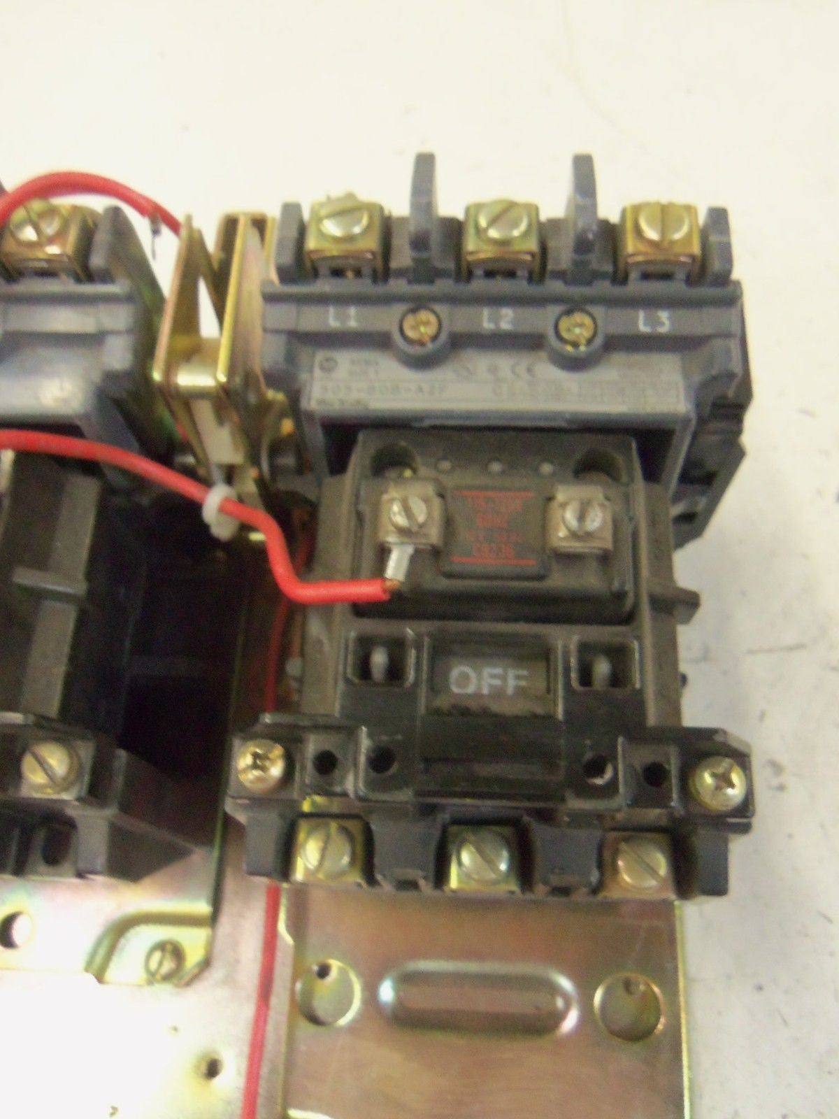 ALLEN BRADLEY NEMA SIZE 1 505-BOB-A2F SER. C REVERSING STARTER 115-120V *USED*