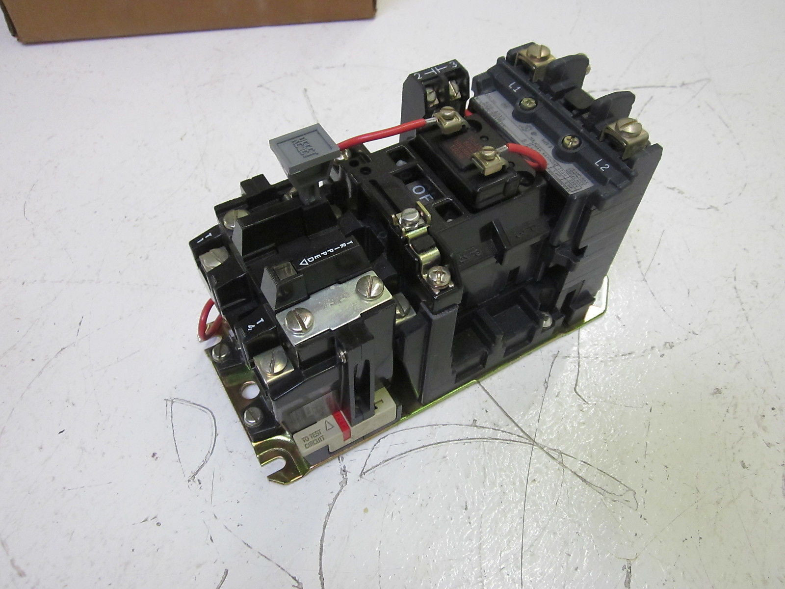 ALLEN BRADLEY SIZE 0 509-AOXD SER. B STARTER 115-120V *NEW IN BOX*