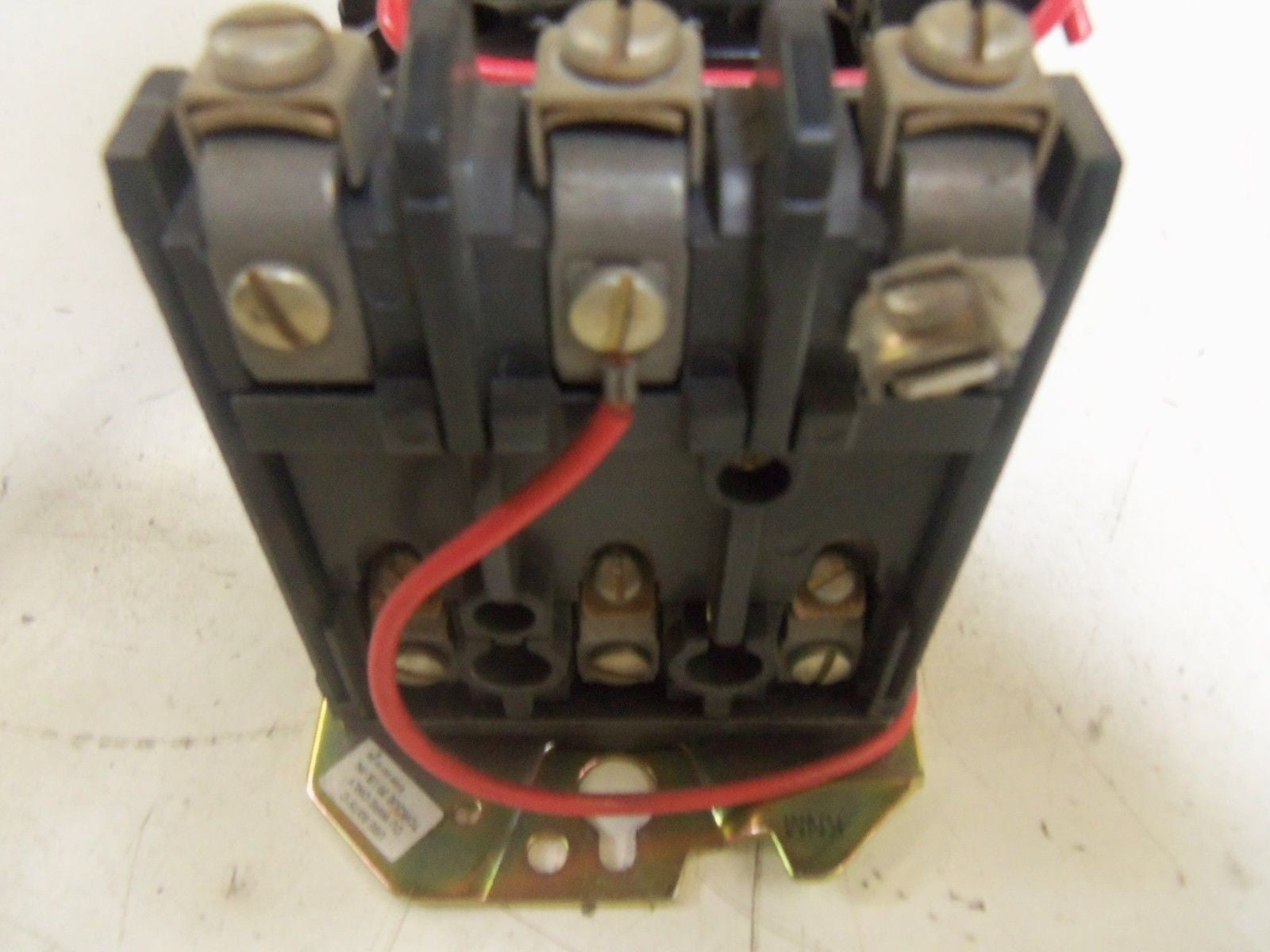 ALLEN BRADLEY SIZE 0 509-AOB SER. B MOTOR STARTER 460-480V *NEW NO BOX*