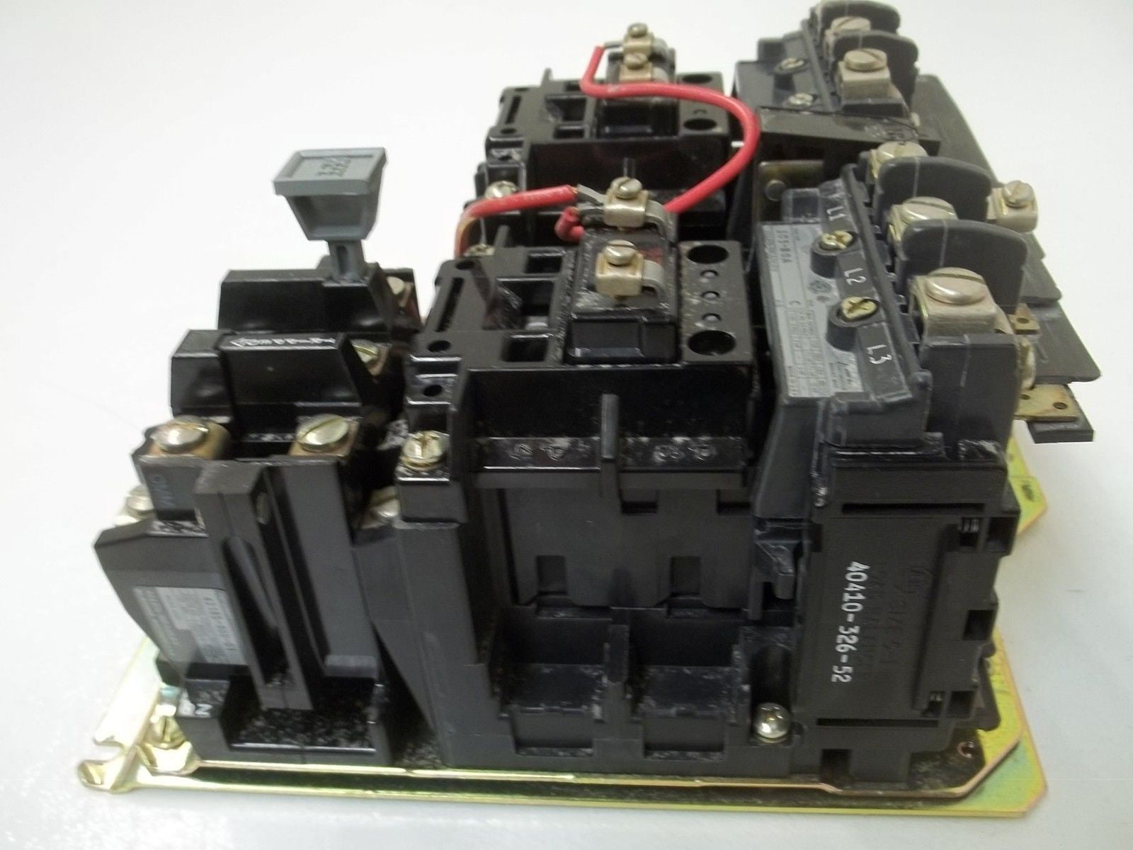 ALLEN BRADLEY 520F-AOD SER.W REVERSING STARTER 115-120V *USED*