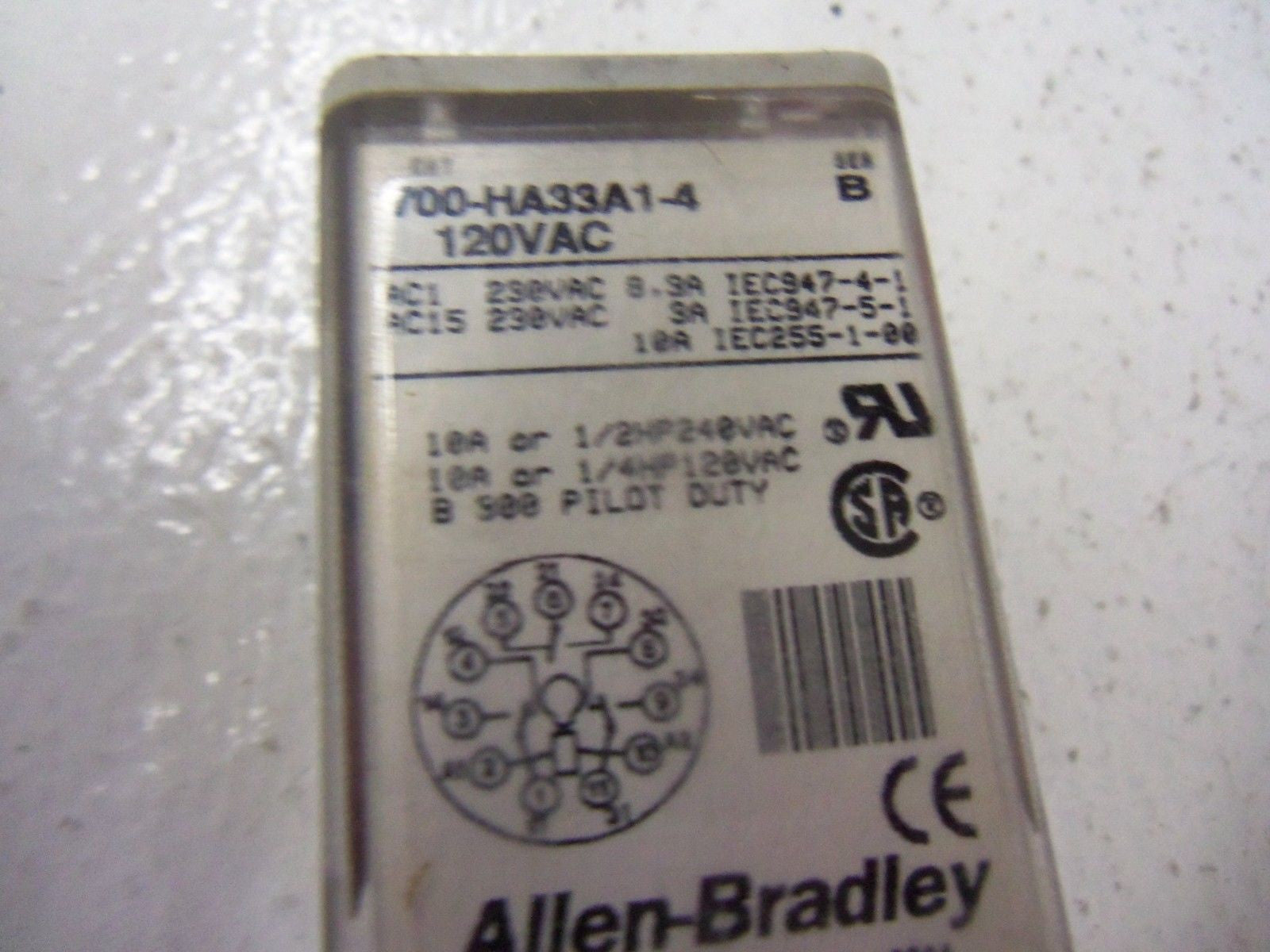 ALLEN BRADLEY 700-HA33A1-4 SERIES B *USED*