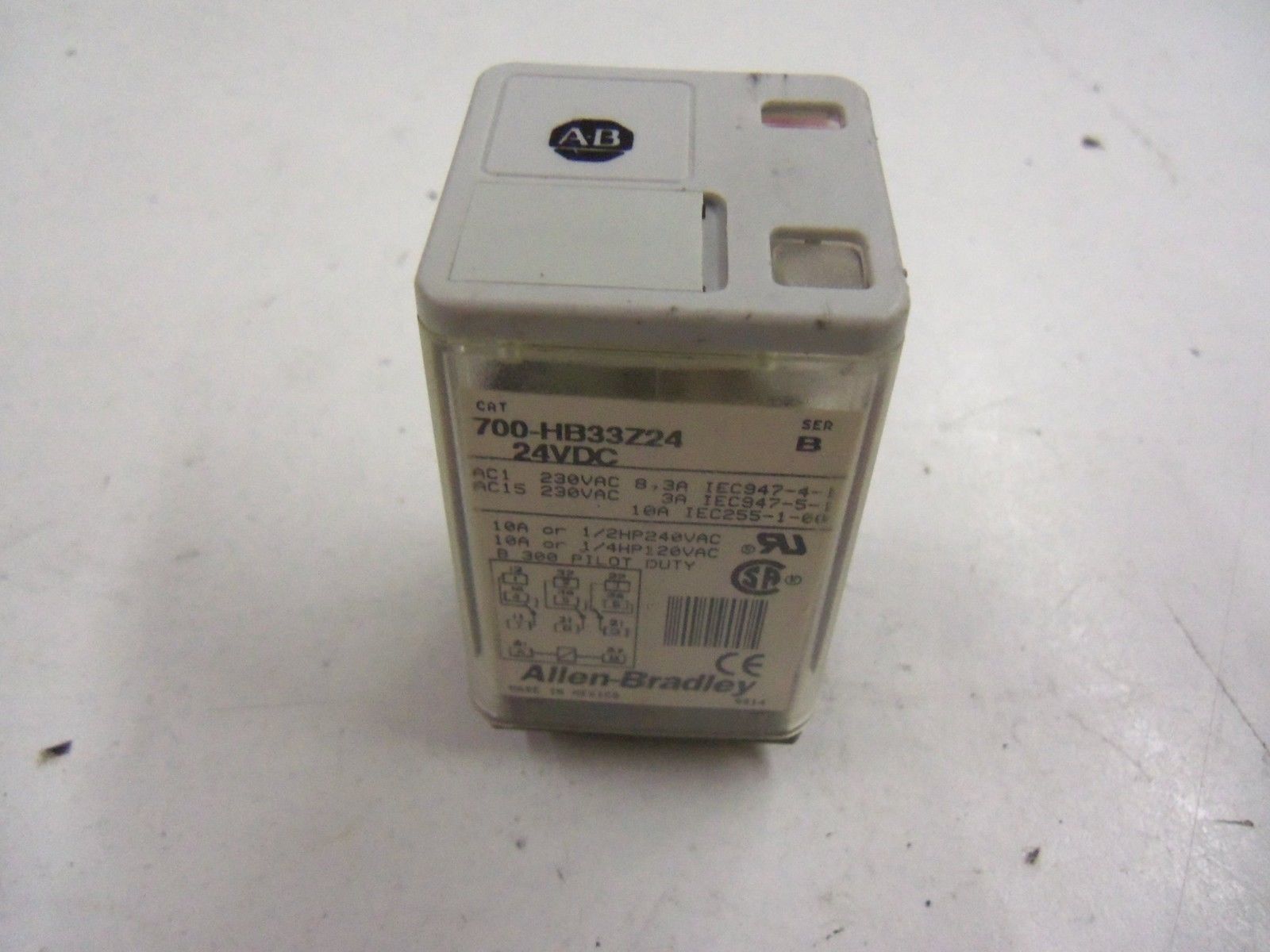 ALLEN BRADLEY 700-HB33Z24 SER. B RELAY 24VDC *USED*