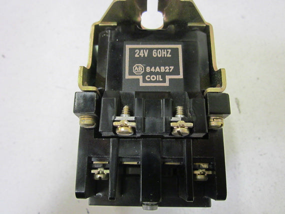ALLEN BRADLEY  700-N800A24 SER. C CONTROL RELAY (AS PICTURED) *USED*