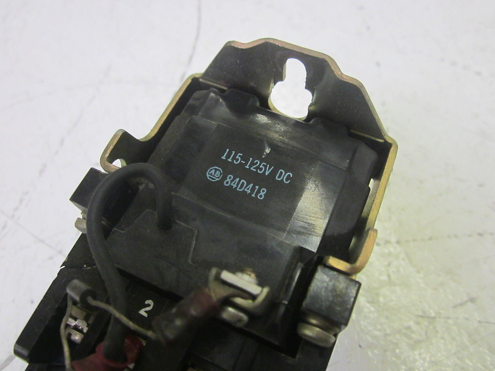 ALLEN BRADLEY 700-NT SER.C/ 700DC-NT300Z1 SER.C /700DC-N300Z1 SER.C *USED*