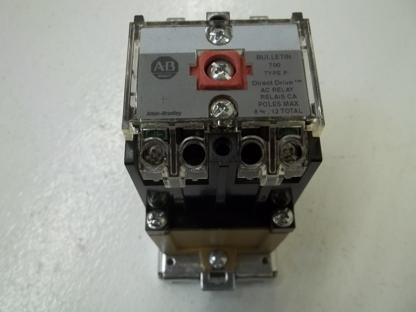 ALLEN BRADLEY 700-P200DA1 SER.D 115-120V *NEW NO BOX*