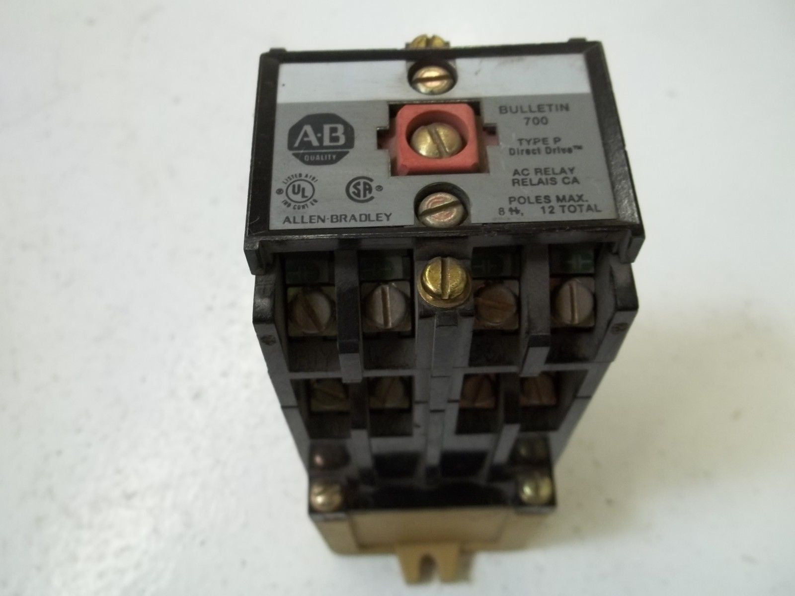 ALLEN BRADLEY 700-P800A4 SER.B 460-480V *USED*