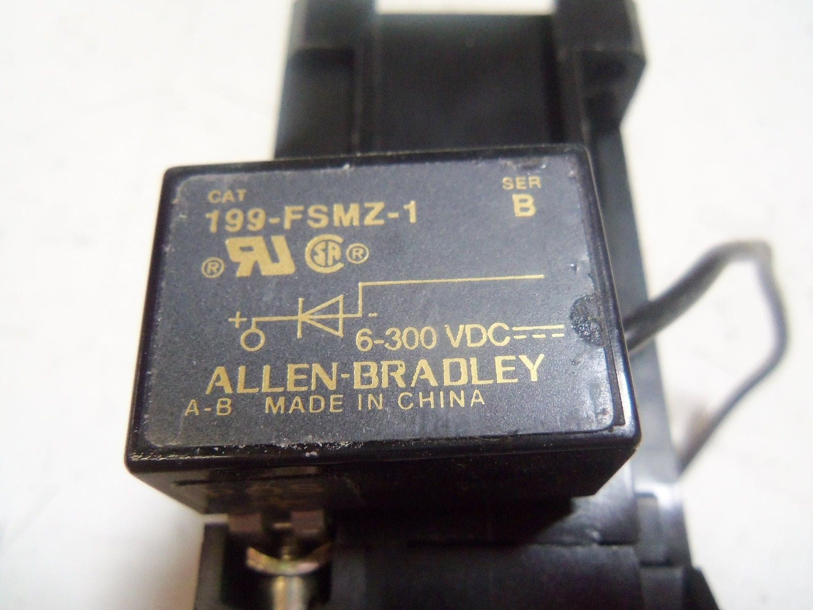 ALLEN BRADLEY 700DC-F310* SER. C w/ 199-FSMZ-1 SER. B *USED*
