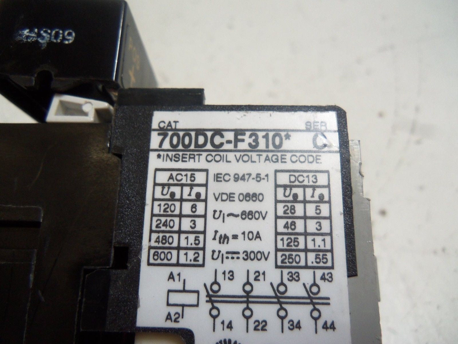 ALLEN BRADLEY 700DC-F310* SER. C w/ 199-FSMZ-1 SER. B *USED*