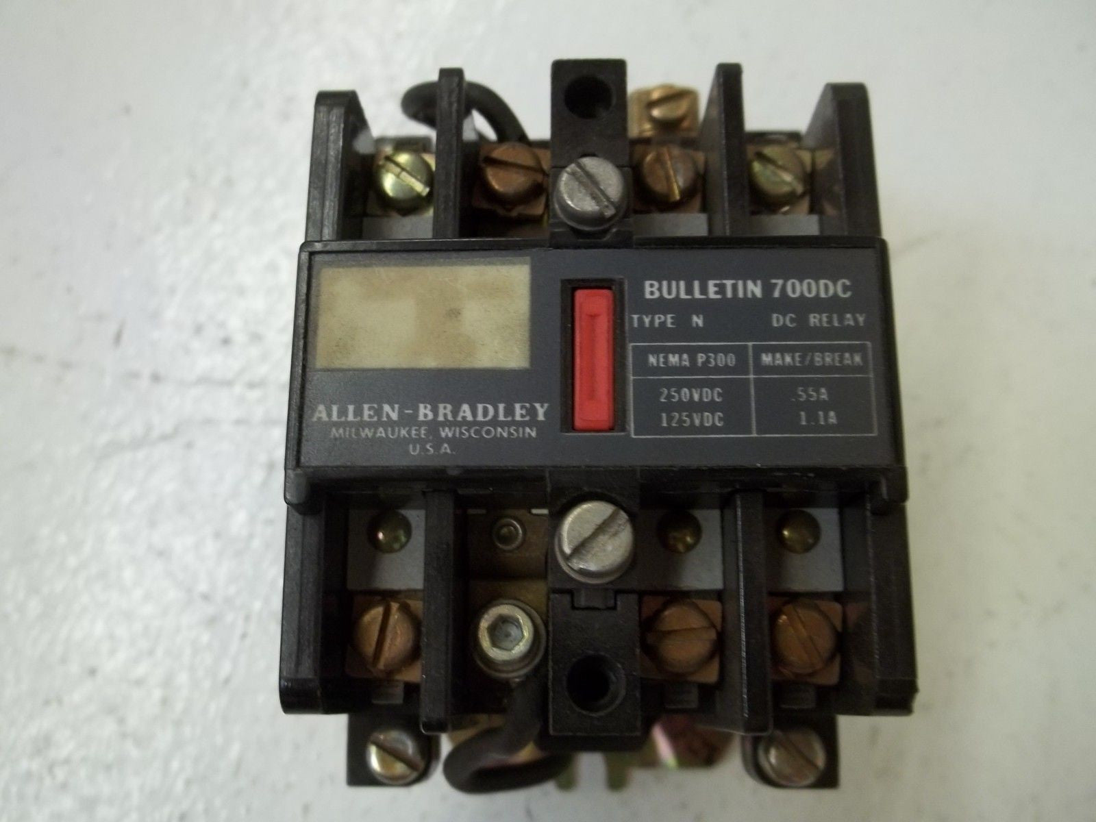 ALLEN BRADLEY 700DC-N400Z24 SER.C 24V *USED*