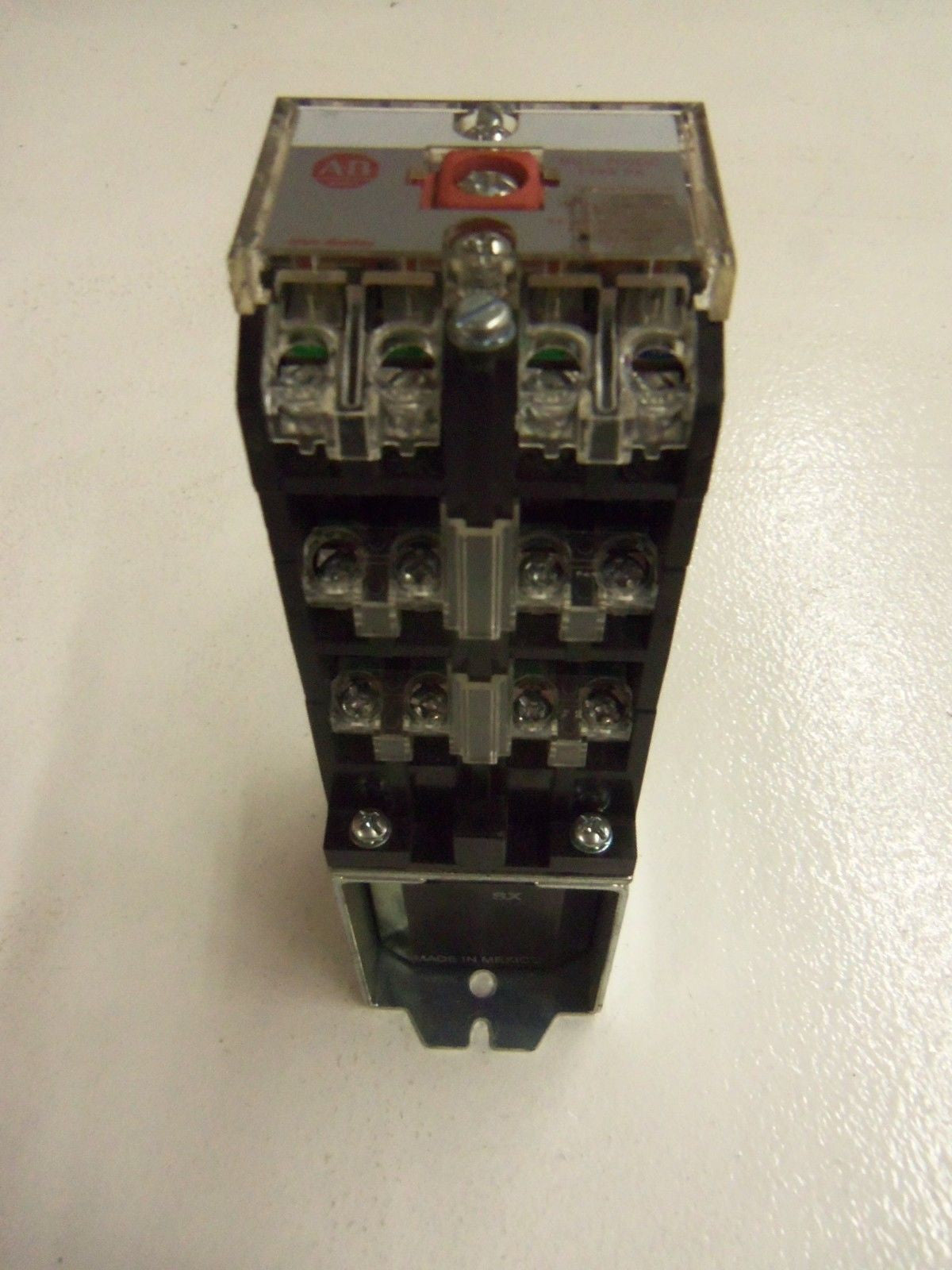 ALLEN BRADLEY 700DC-PK1200DZ24 SERIES D 24V  *USED*