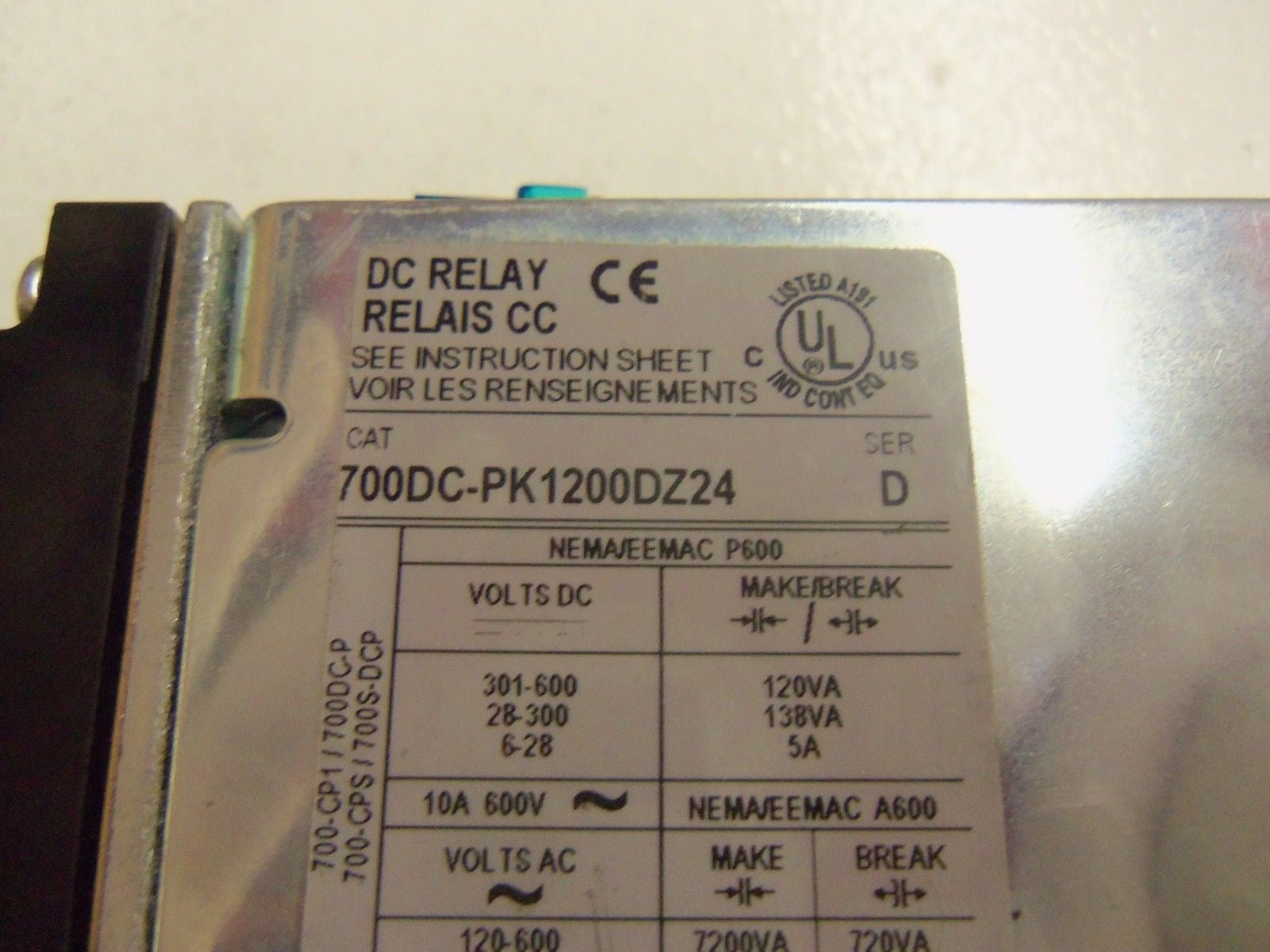 ALLEN BRADLEY 700DC-PK1200DZ24 SERIES D 24V  *USED*