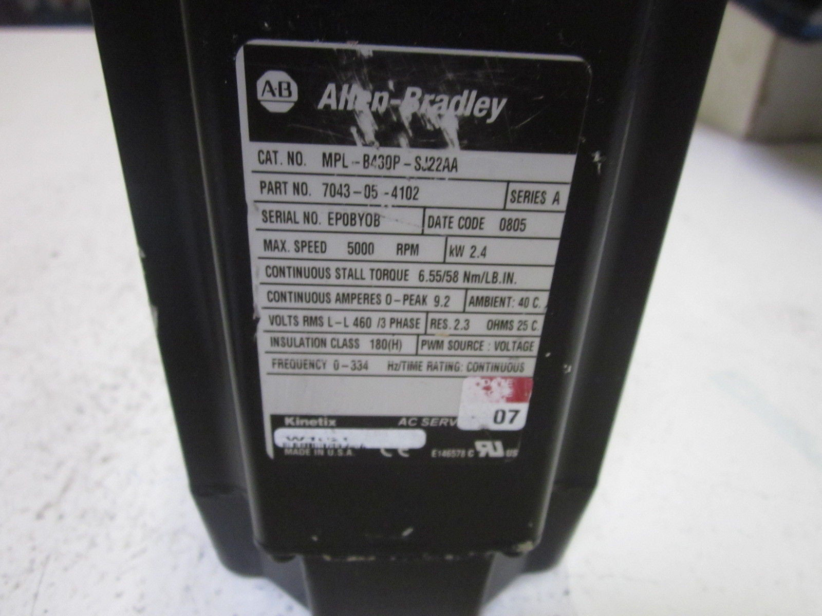 ALLEN BRADLEY MPL-B430P-SJ22-AA *USED*