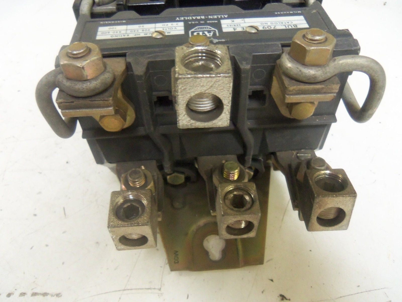 ALLEN BRADLEY SIZE 4 709-EOD SER. K STARTER 120V (AS PICTURED) *NEW NO BOX*