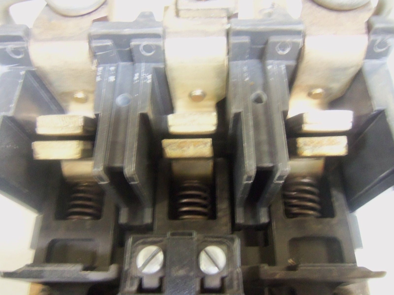 ALLEN BRADLEY SIZE 4 709-EOD SER. K STARTER 120V (AS PICTURED) *NEW NO BOX*