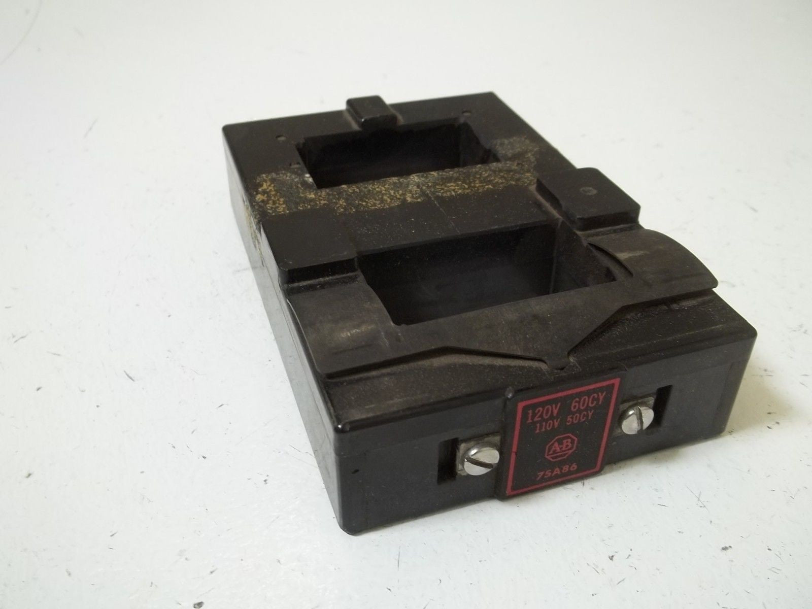 ALLEN BRADLEY 75A86 COIL 120V *USED*