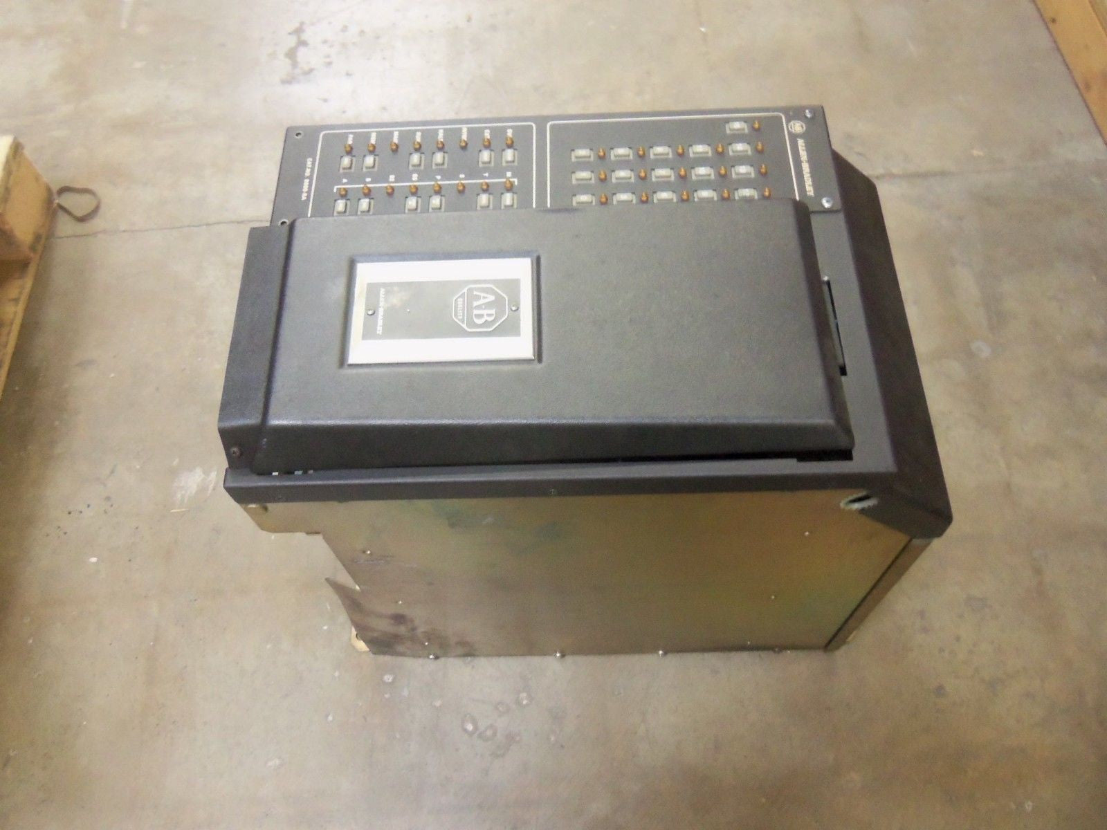 ALLEN BRADLEY 8000-RA *USED*