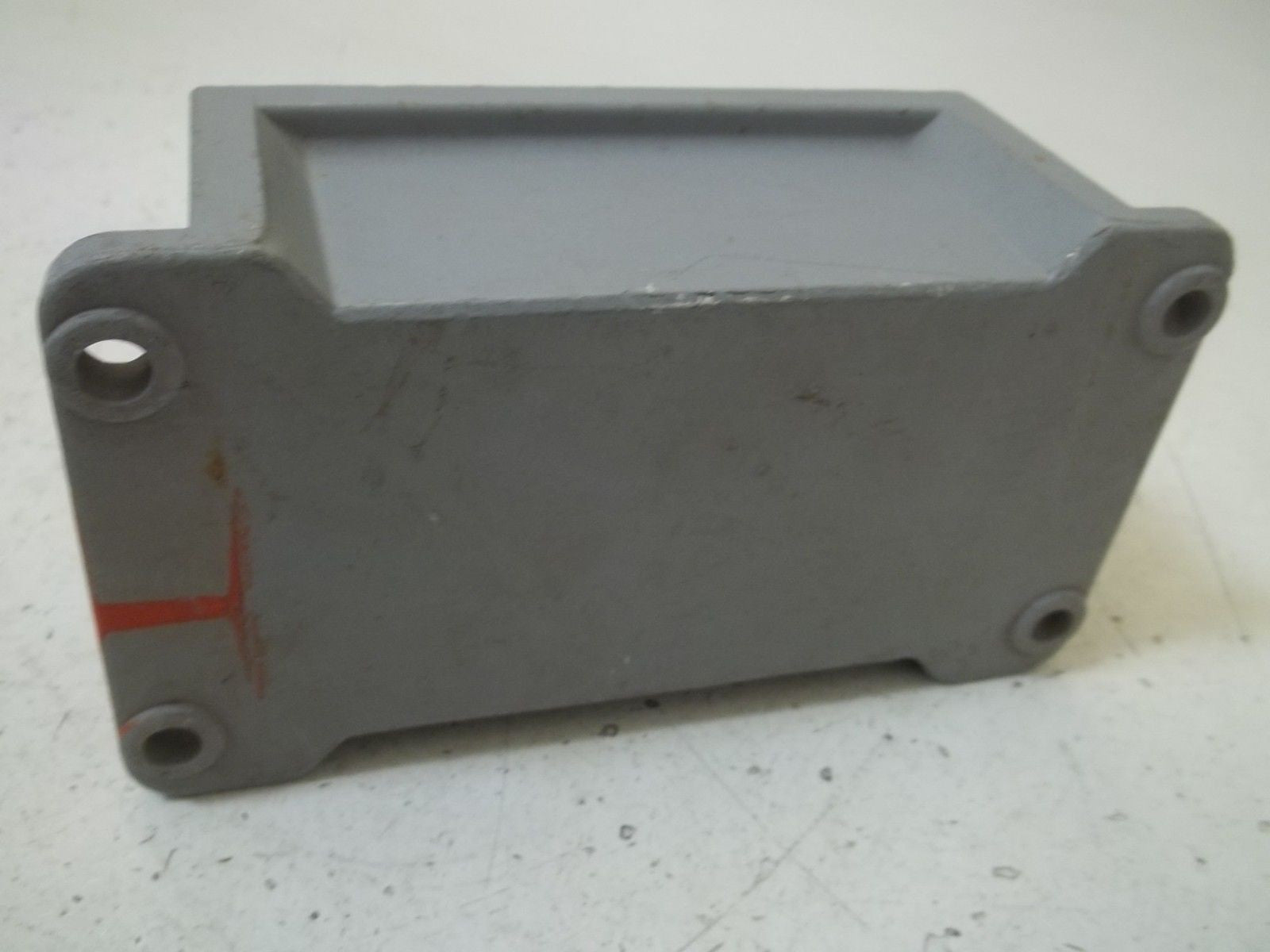 ALLEN BRADLEY 800H-1HZX7 SER.X BODY ONLY *USED*