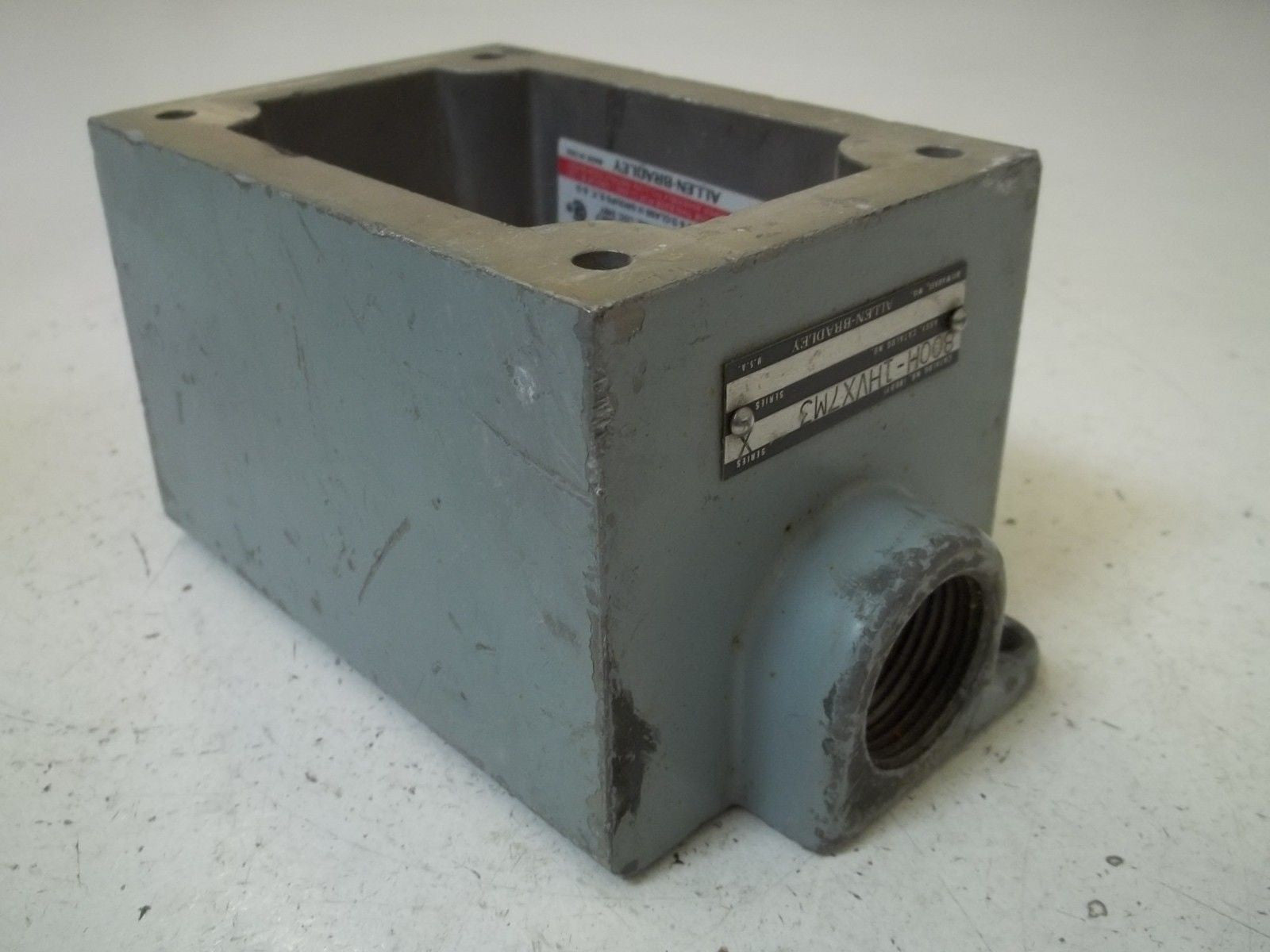 ALLEN BRADLEY 800H-1HVX7M3 SER.X BODY ONLY *USED*