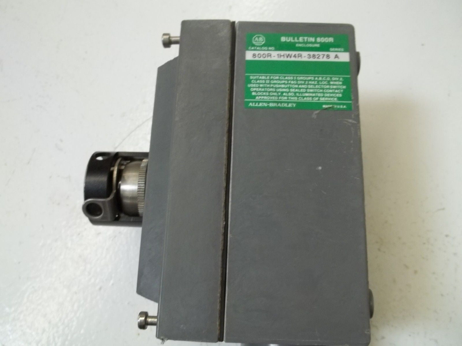 ALLEN BRADLEY 800R-1HW4R-38278 SER.A *USED*