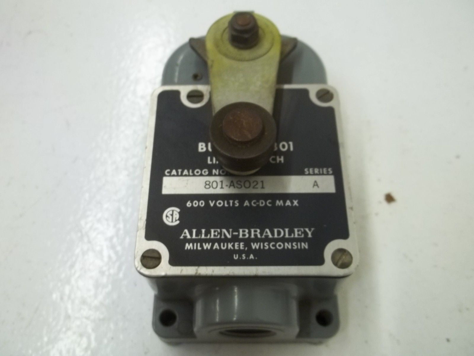 ALLEN BRADLEY 801-ASO21 SER.A *USED*