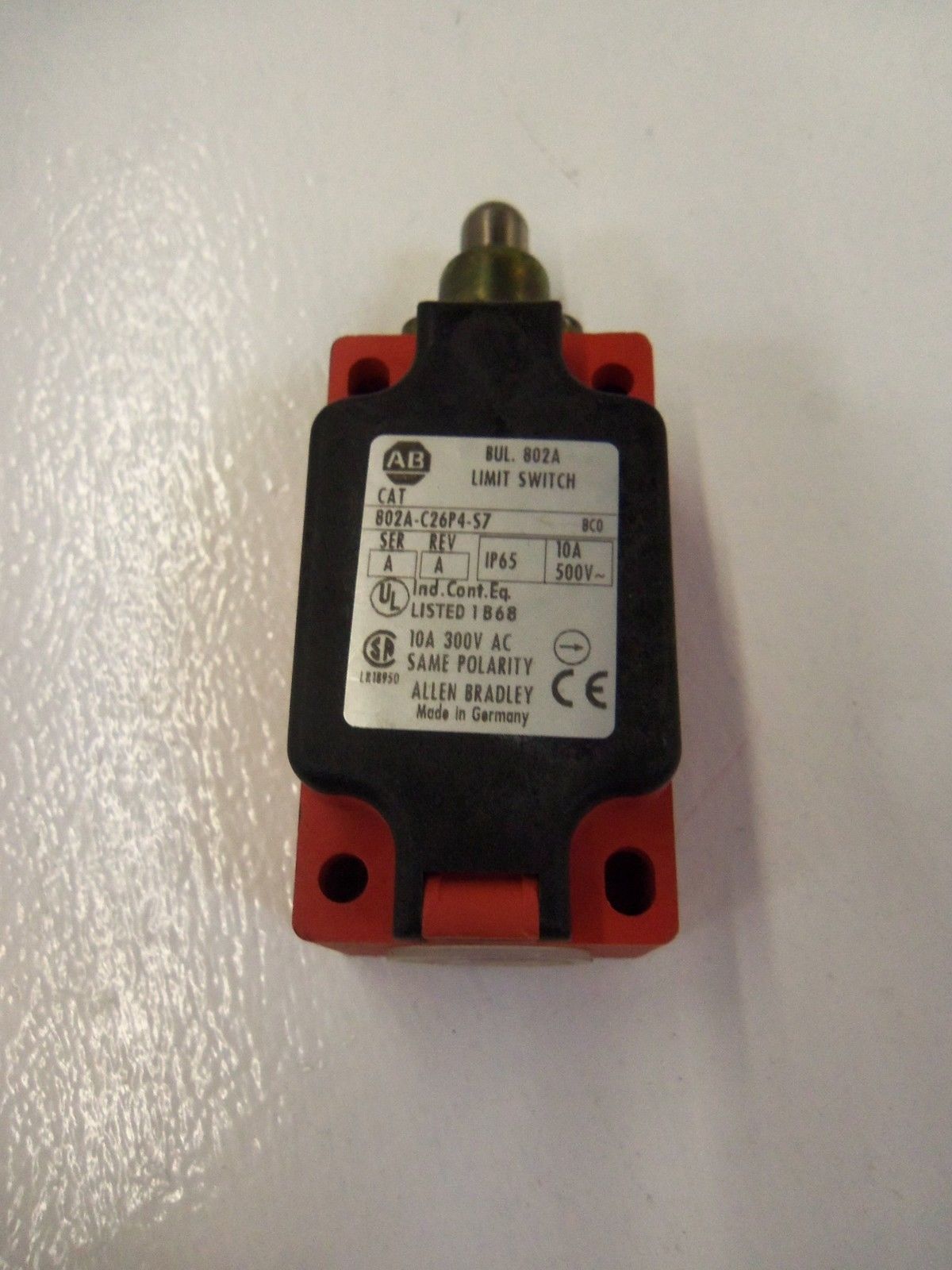 ALLEN BRADLEY 802A-C26P4-S7 SERIES A *USED*