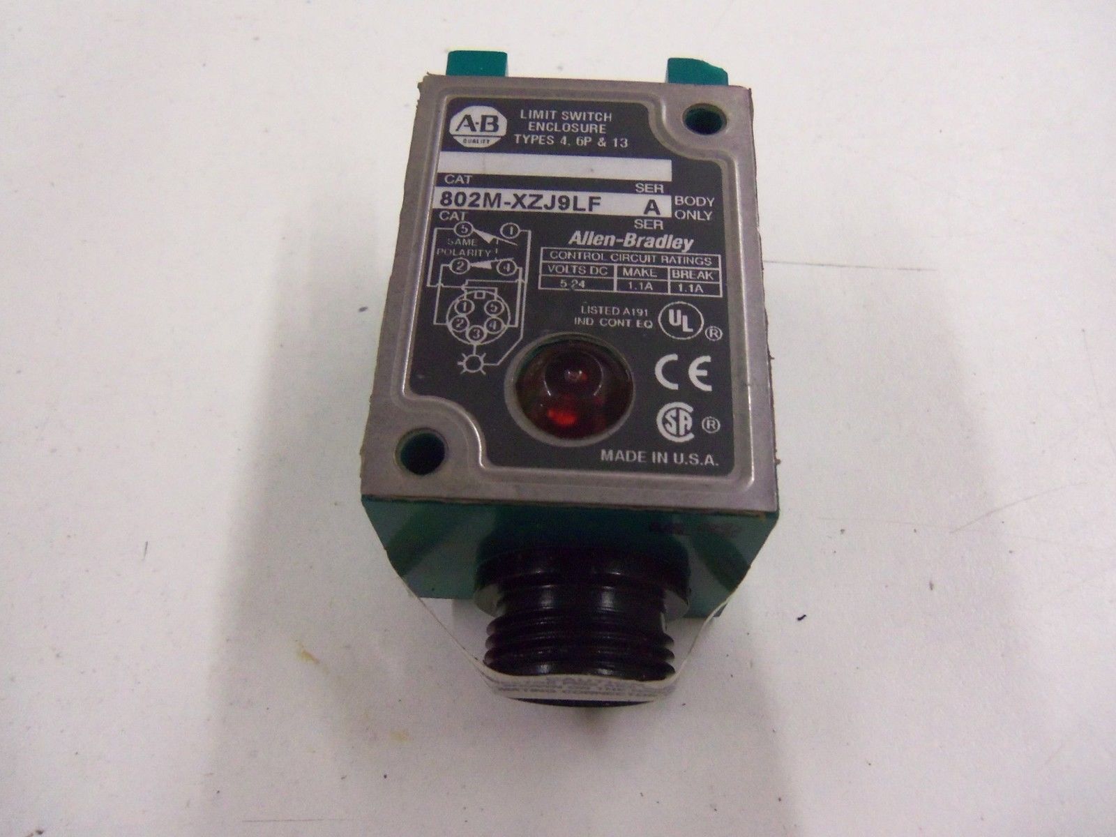 ALLEN BRADLEY 802M-XZJ9LF SERIES A *NEW NO BOX*