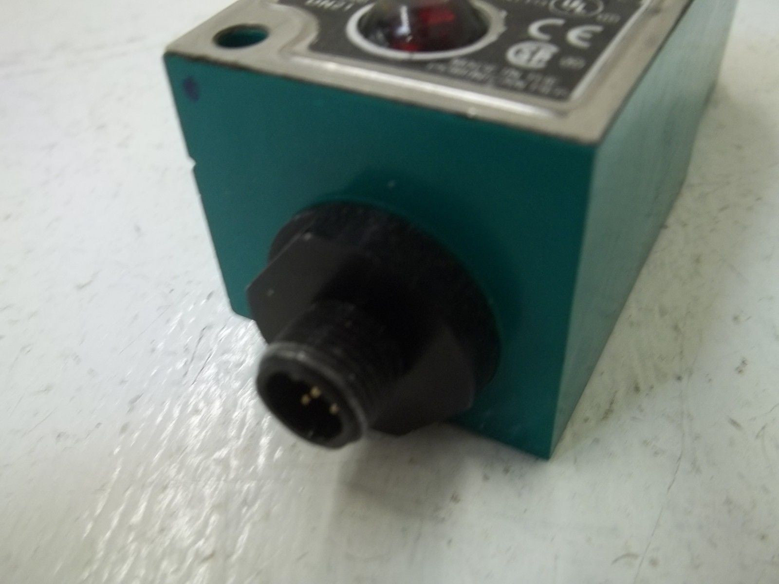ALLEN BRADLEY 802M-XZJ5LF SER.A WITH 802M-DX SER.B  *USED*