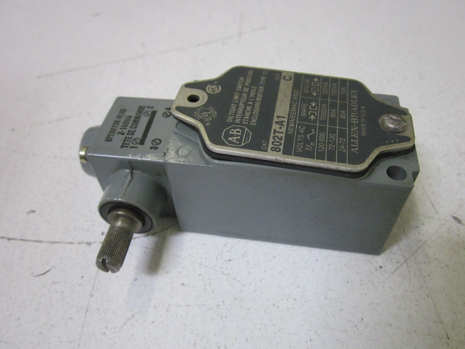 ALLEN BRADLEY 802T-A1 SER. C OILTIGHT LIMIT SWITCH *NEW NO BOX*