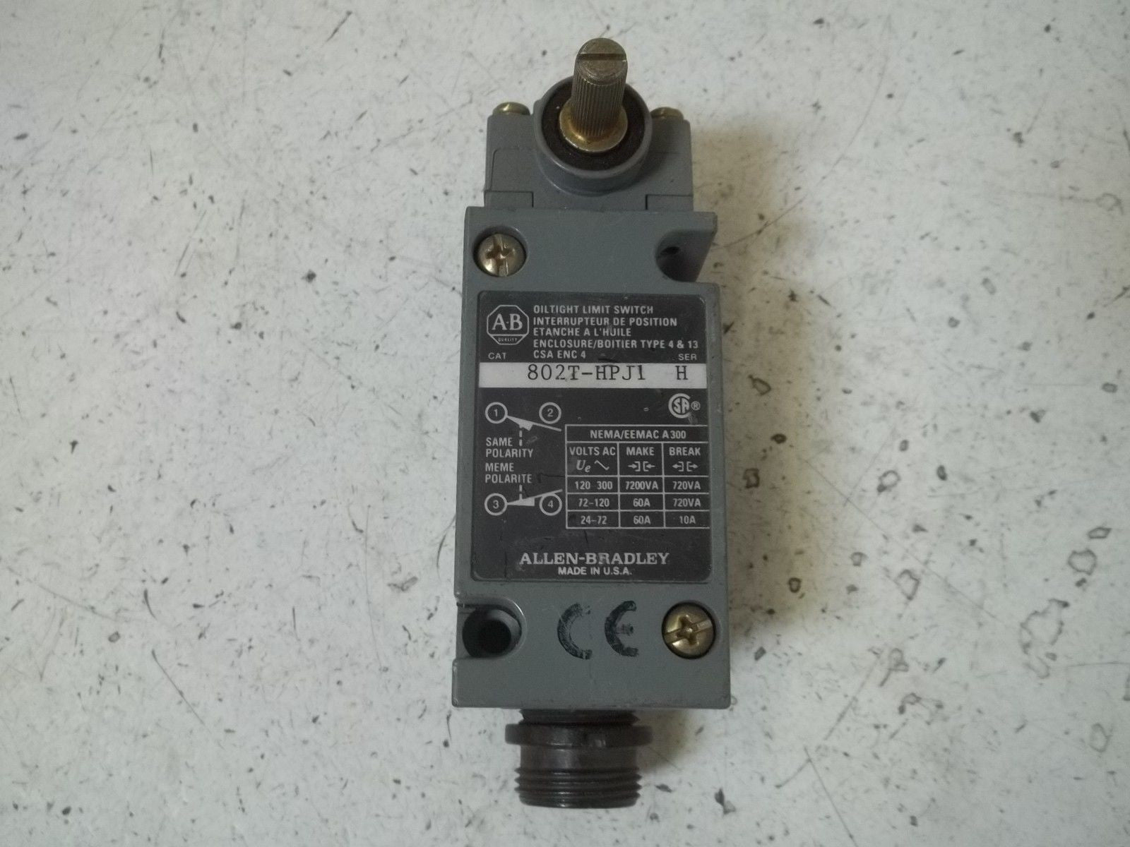 ALLEN BRADLEY 802T-HPJ1 ER.H LIMIT SWITCH *USED*