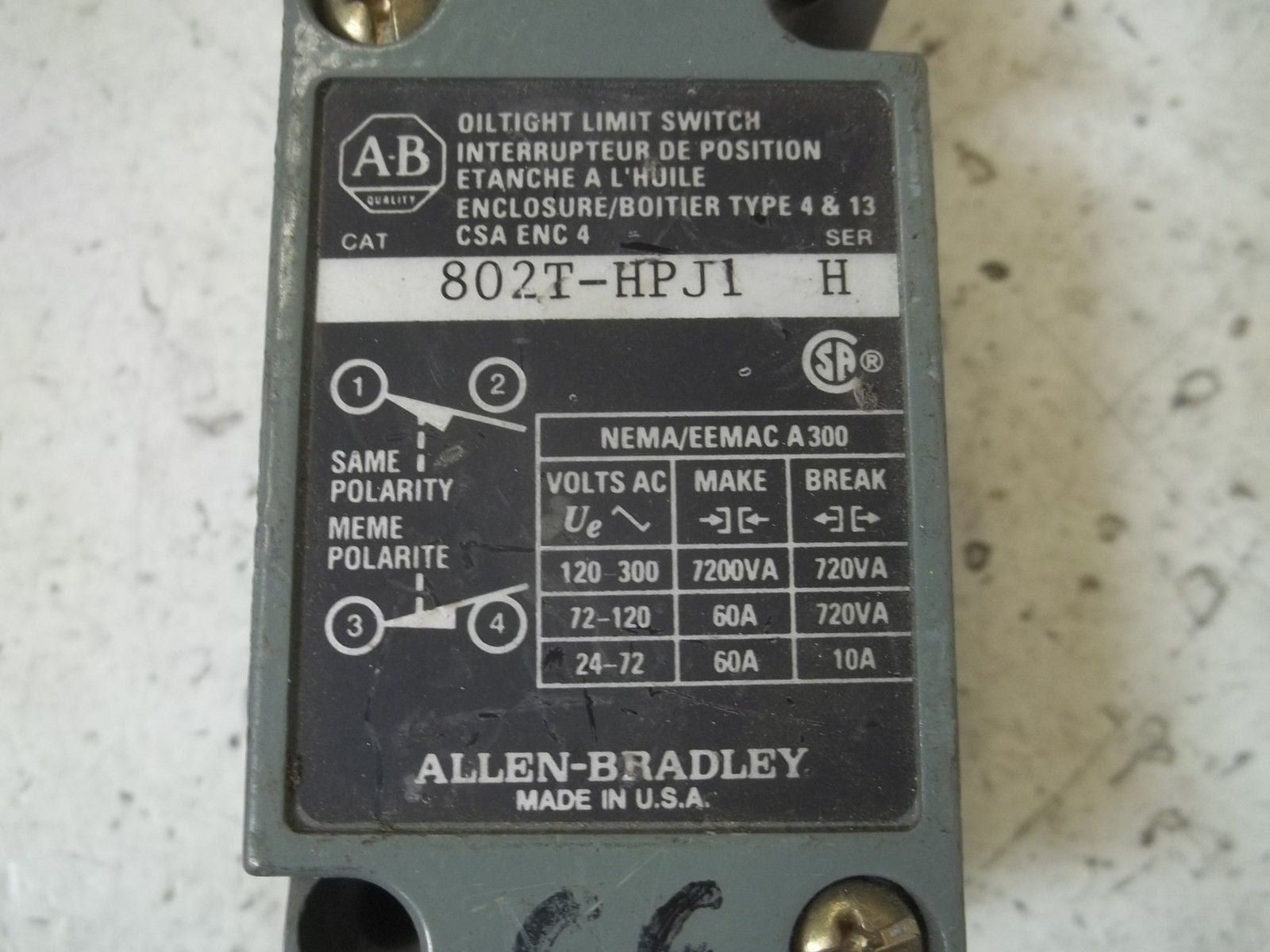 ALLEN BRADLEY 802T-HPJ1 ER.H LIMIT SWITCH *USED*