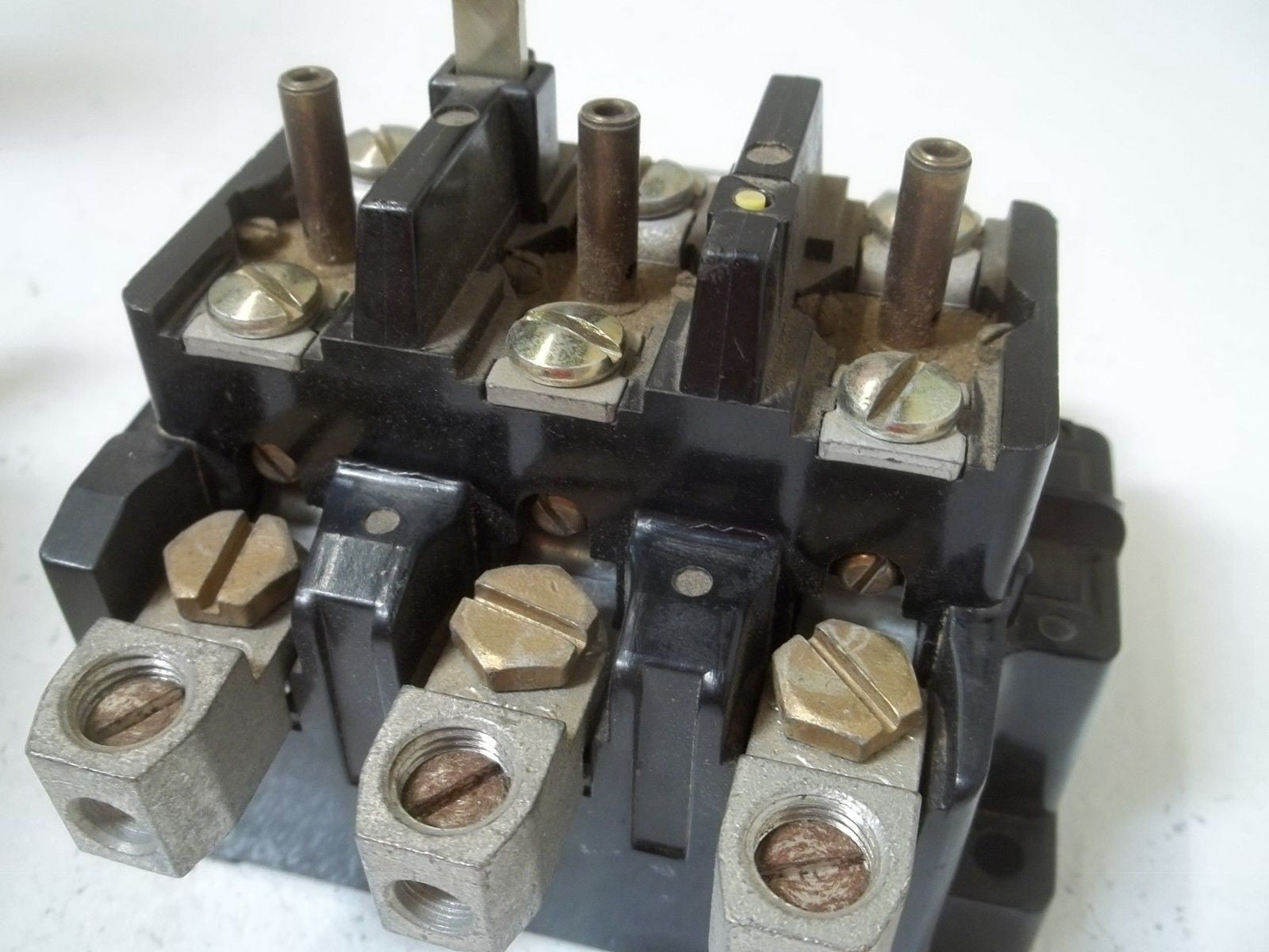 ALLEN BRADLEY 815-COV16 SER.K OVERLOAD RELAY *USED*