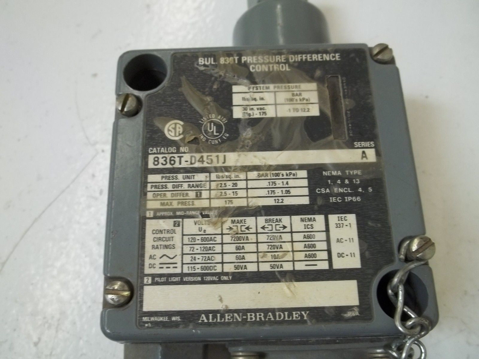 ALLEN BRADLEY 836T-D451J SER.A *USED*