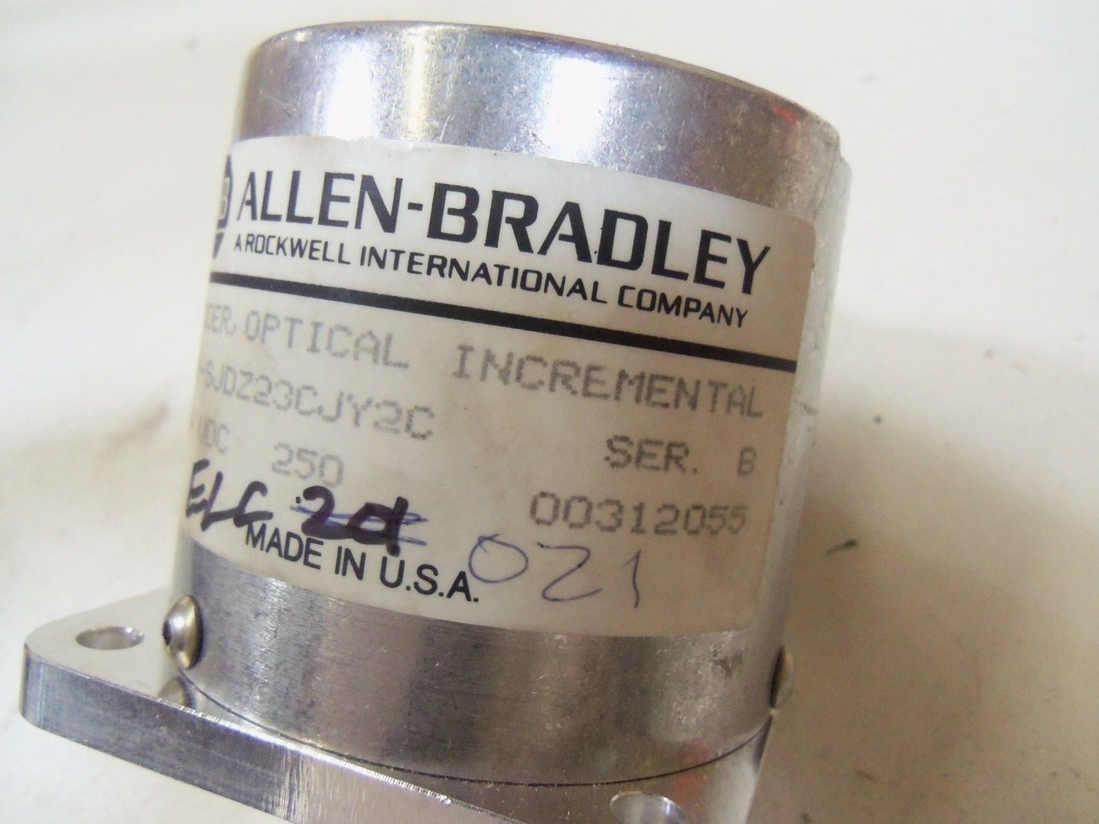 ALLEN BRADLEY 845H-SJDZ23CJY2C SERIES B *USED*