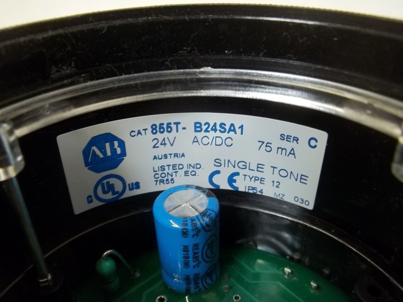 ALLEN BRADLEY 855T-B24SA1 SER.C STACK LIGHT BLACK HOUSING SINGLE TONE 24V *USED*
