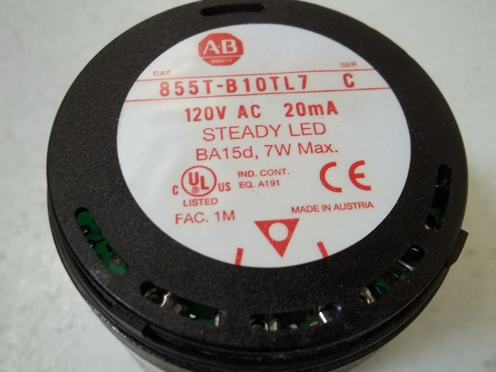 ALLEN BRADLEY 855T-B10TL7 SER.C CONTROL TOWER STACK LIGHT WHITE *USED*