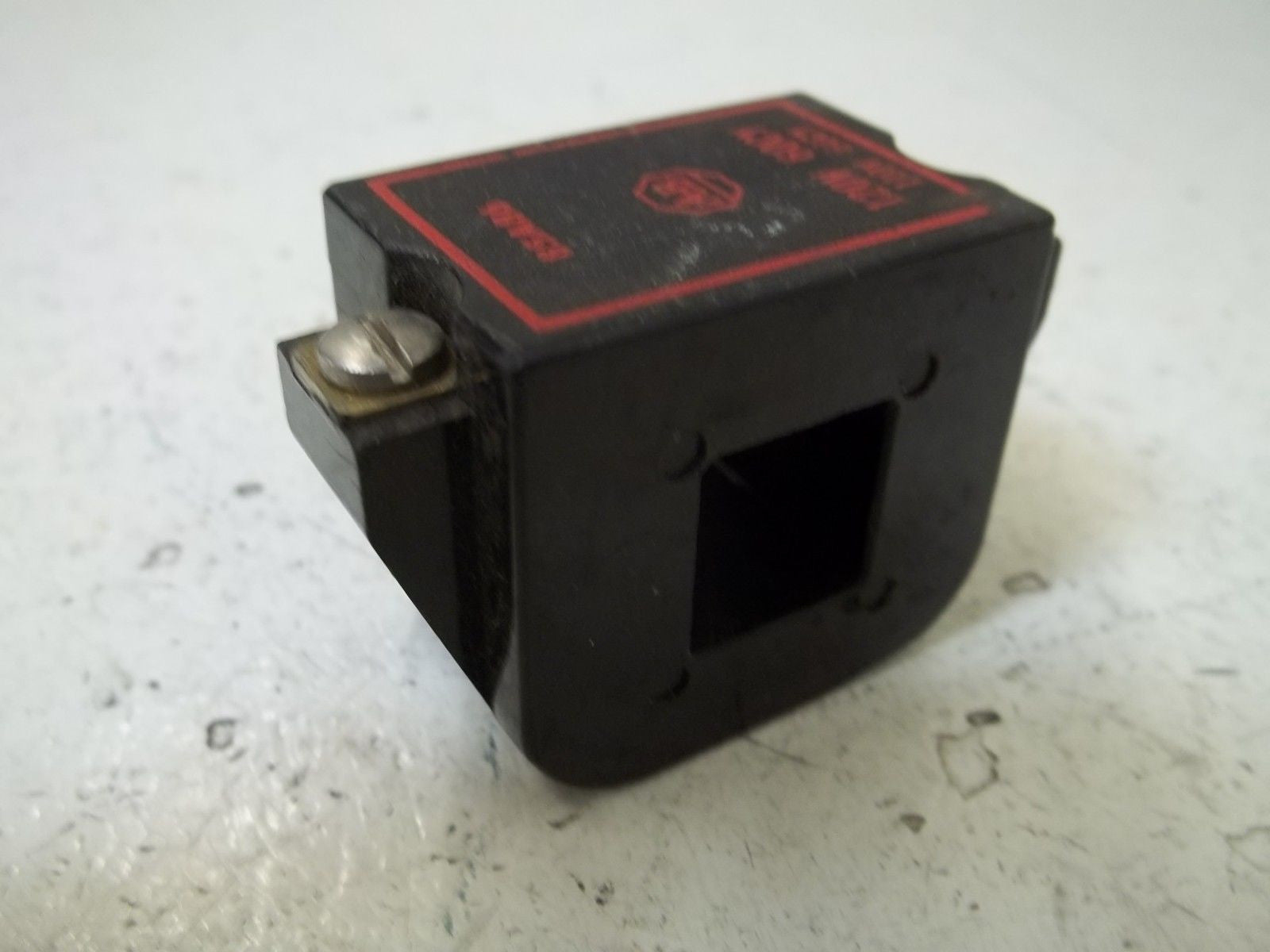 ALLEN BRADLEY 85A86 SOLENOID COIL 120V *USED*