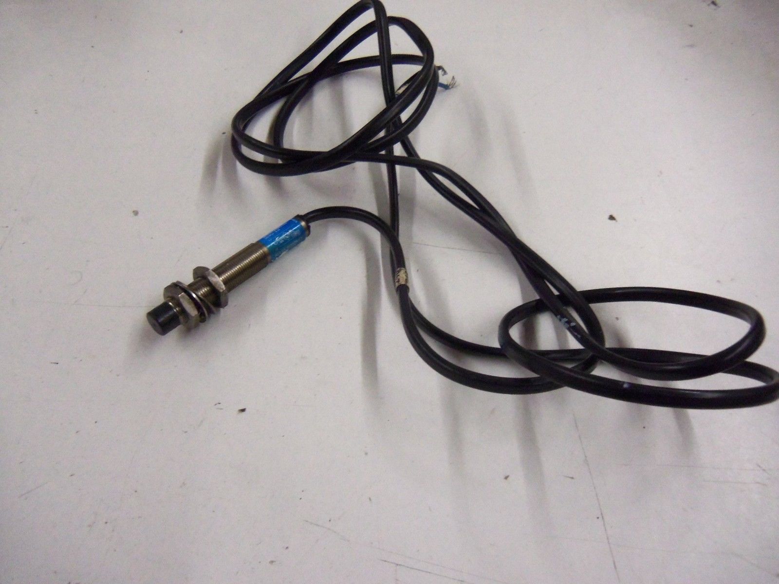ALLEN BRADLEY 871C-E4B12 SERIES B *USED*