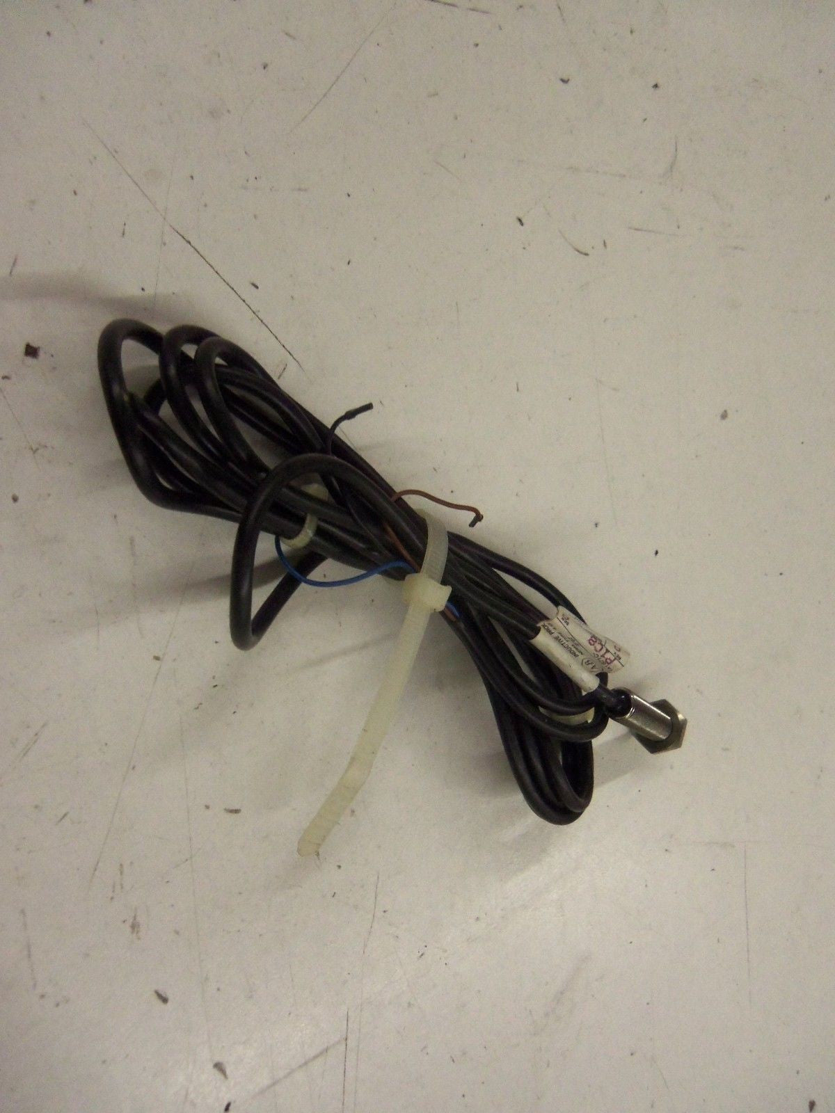 ALLEN BRADLEY 871C-P1C8 SERIES A  *USED*