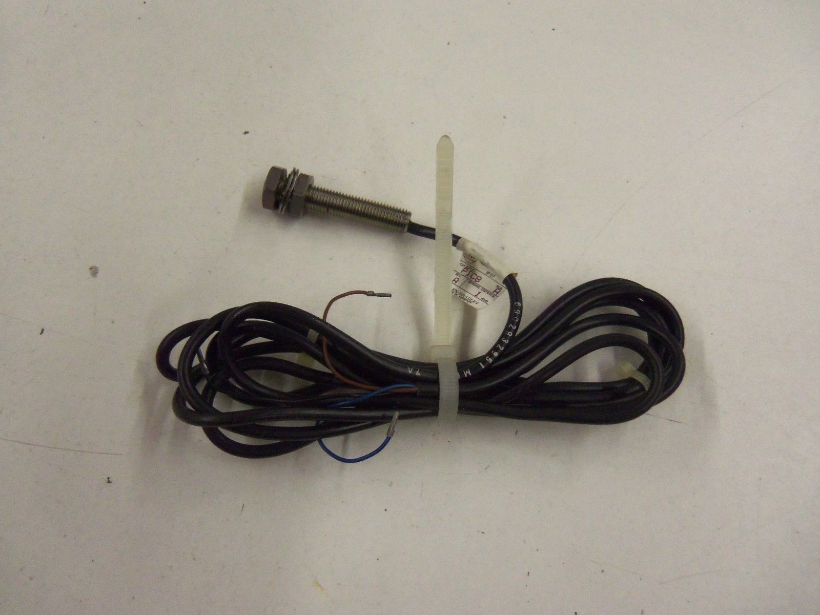 ALLEN BRADLEY 871C-P1C8 SERIES A *NEW NO BOX*